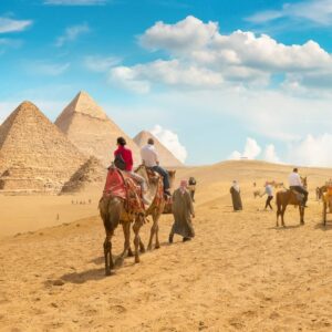Privater Ausflug zu den Pyramiden von Sakkara, Dahschur und Gizeh ab El Gouna