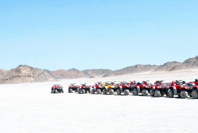  El Gouna Canyon Quad Ausflug Quad Safari El Gouna, Kleingruppe, Kamelritt, deutschsprachiger Guide, Wüstentour El Gouna, Dry Canyon, Wadi Billy, Beduinendorf